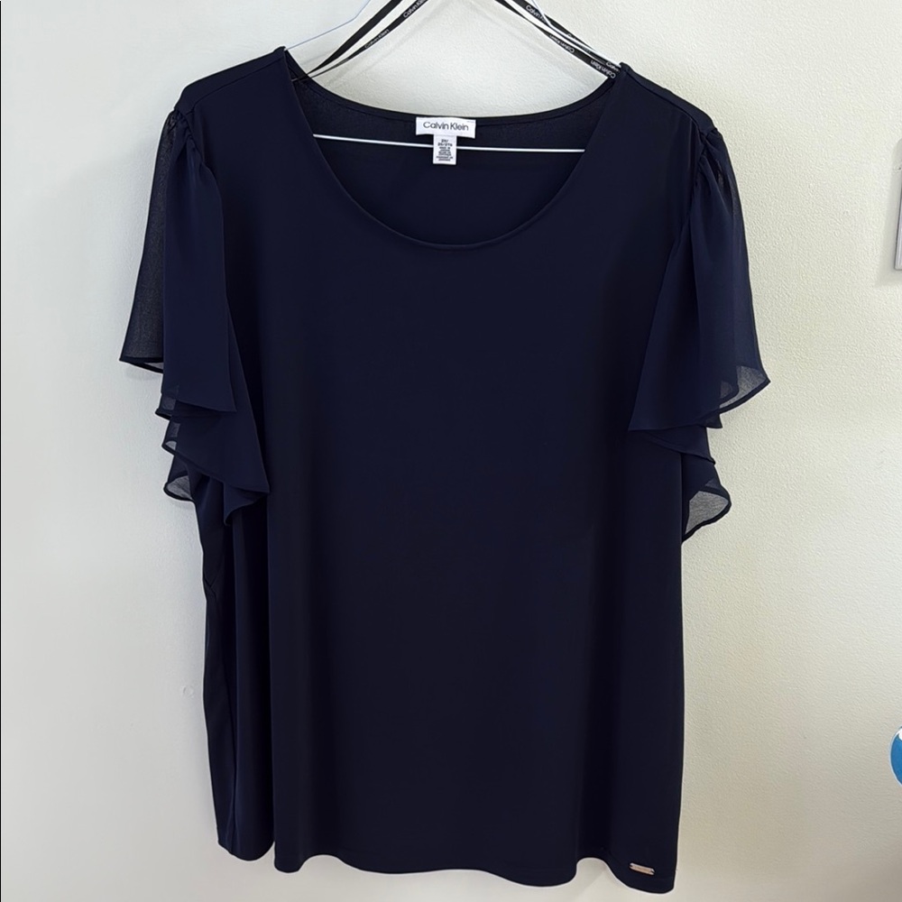 Calvin Klein Navy Blue Flutter Sleeve Blouse 2X Excellent Condition 10/10